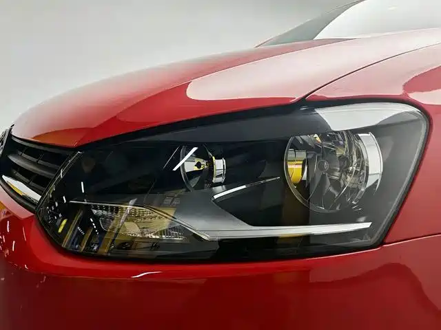Volkswagen Polo — миниатюра 18