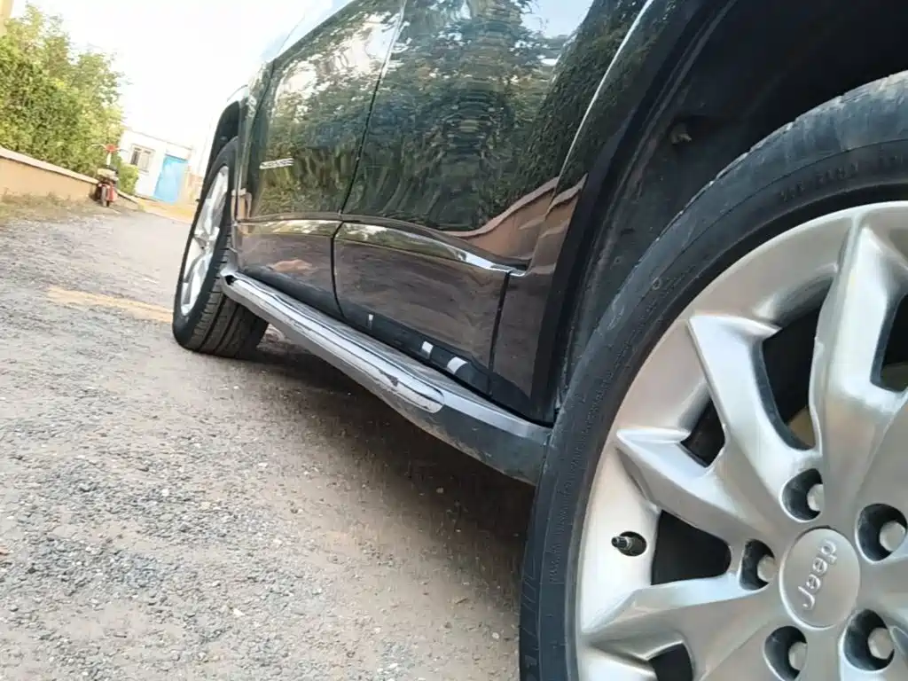 Jeep Cherokee — миниатюра 22