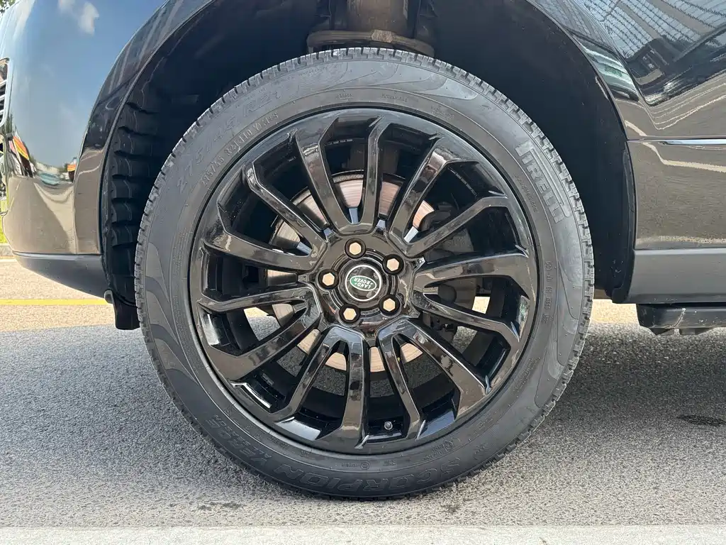 Land Rover Range Rover — миниатюра 20