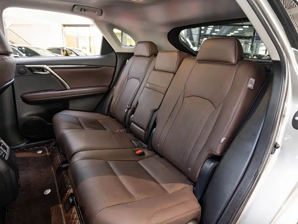 Lexus RX — миниатюра 12