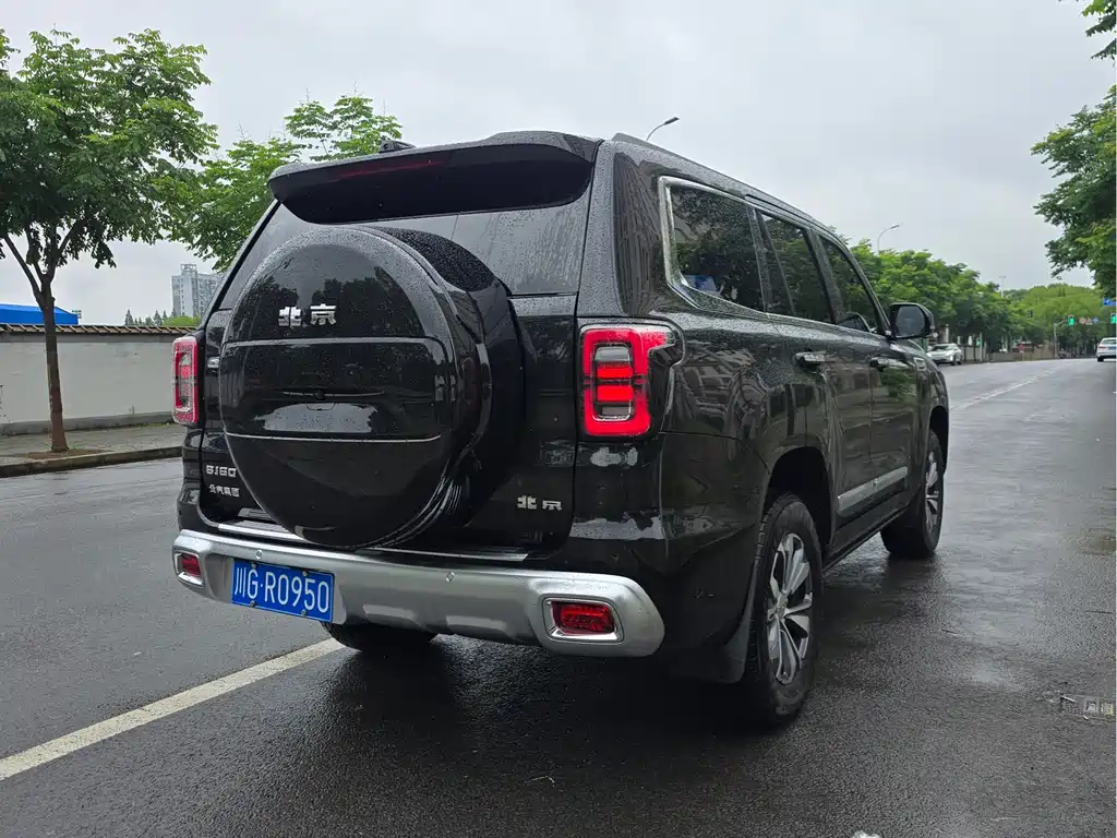 BAIC BJ60 2022 2.0T мест
