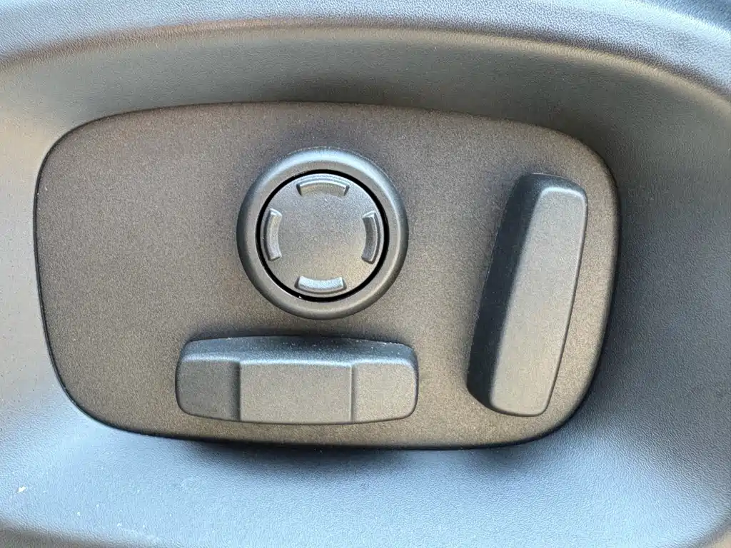Land Rover Range Rover — миниатюра 13