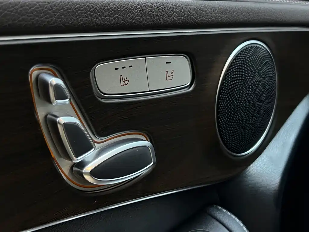 Mercedes-Benz GLC — миниатюра 13