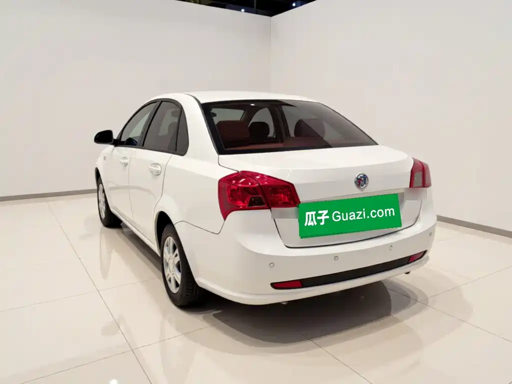 Buick Excelle — миниатюра 4