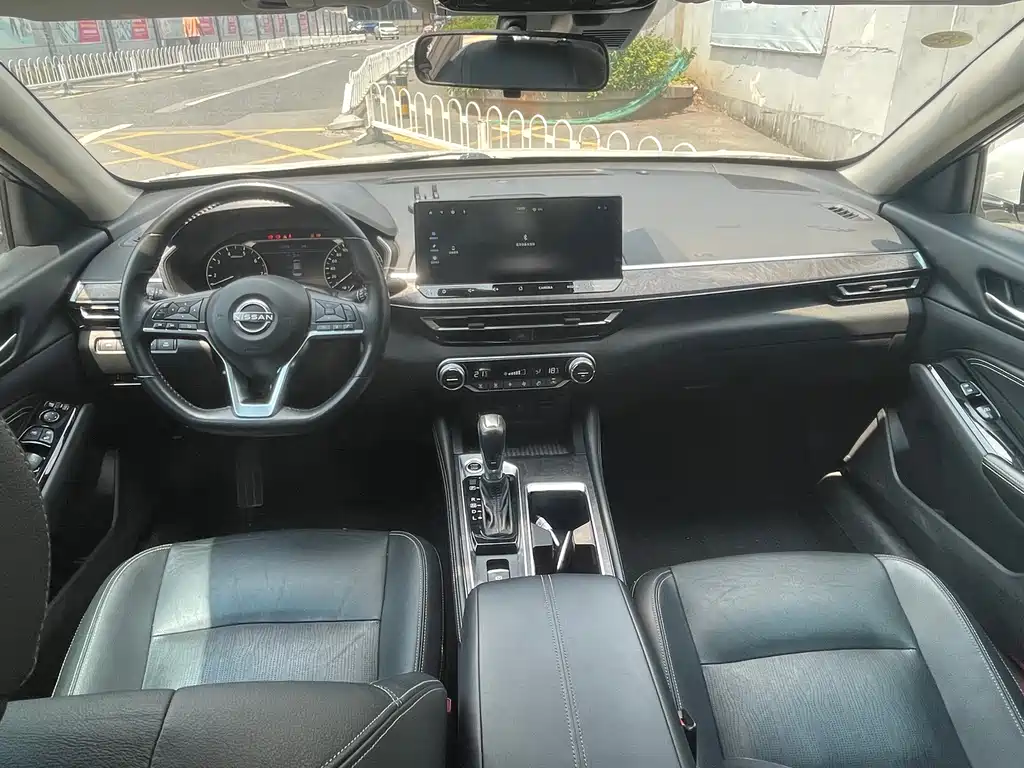 Nissan Teana — миниатюра 6