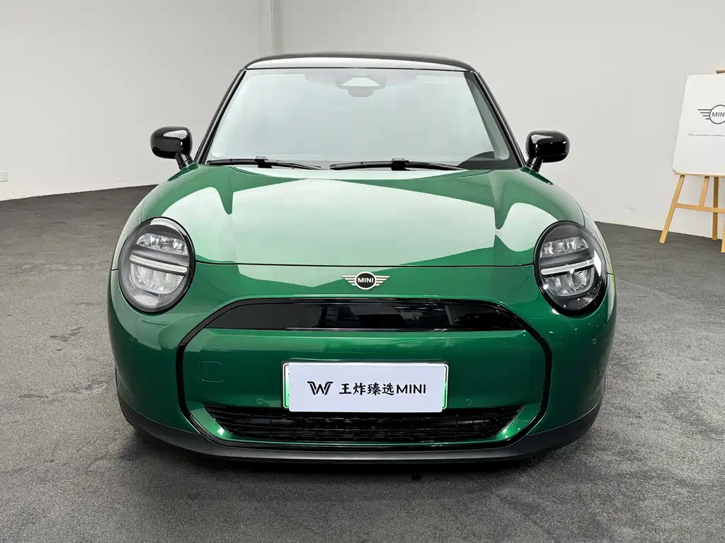 MINI MINI COOPER EV — миниатюра 4