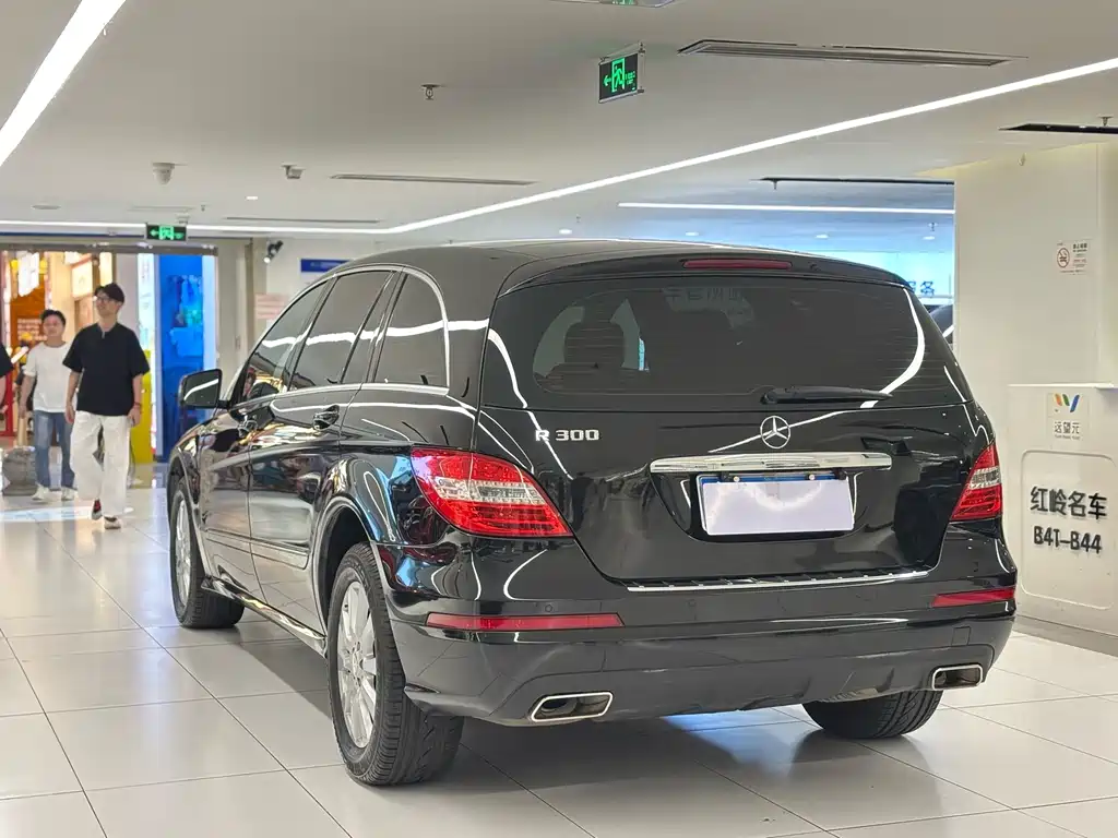 Mercedes-Benz R-Class — миниатюра 6