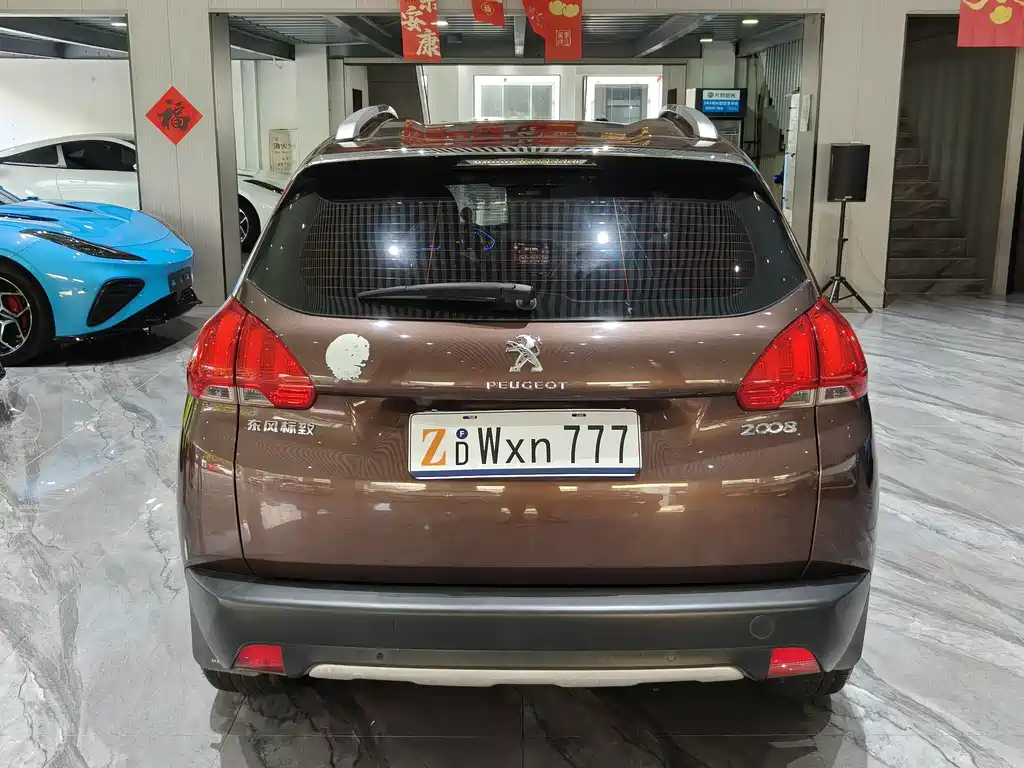 Peugeot 2008 — миниатюра 18