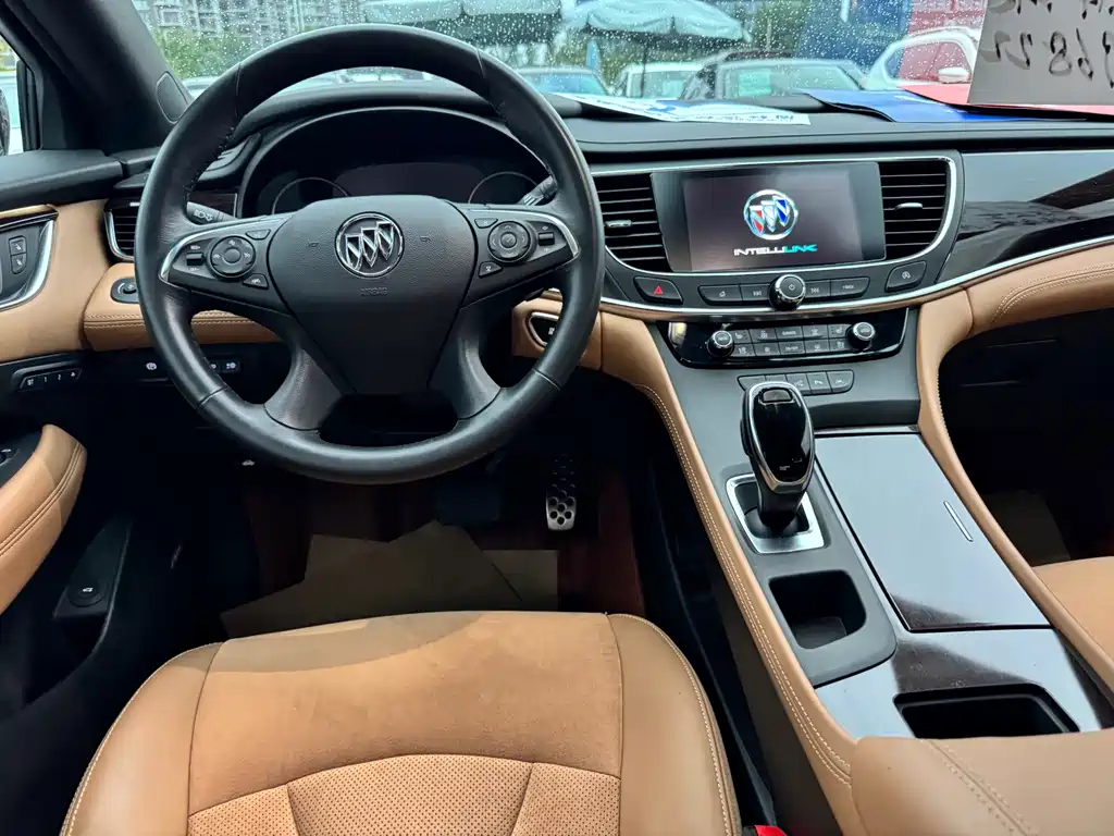 Buick LaCrosse — миниатюра 12