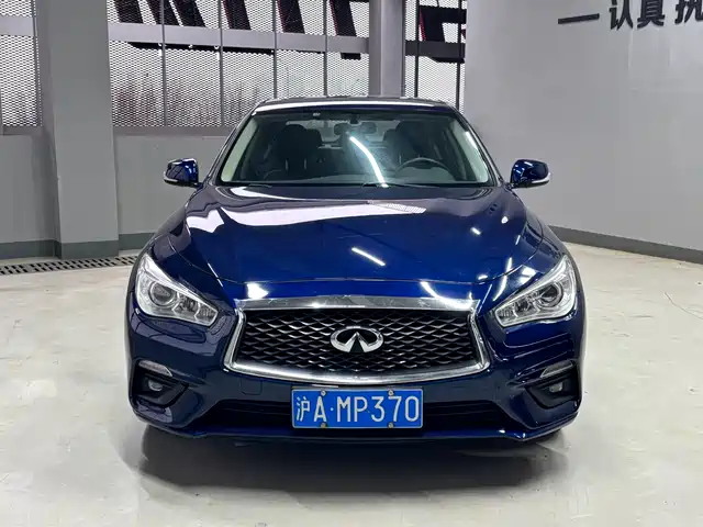 INFINITI Q50L 2018