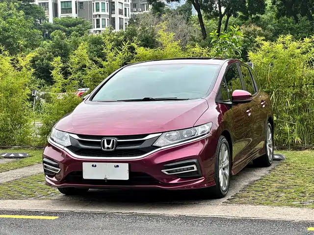 Honda Jade