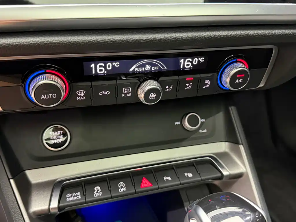 Audi Q3 — миниатюра 14