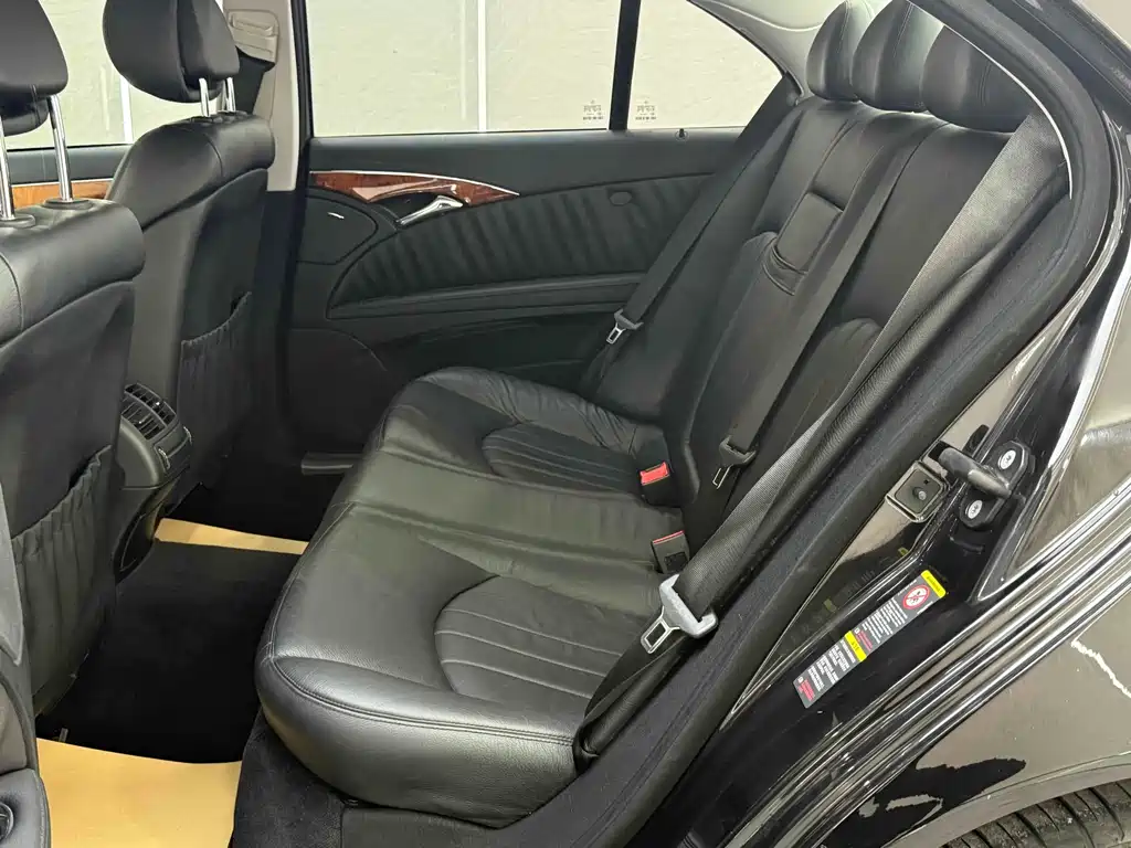 Mercedes-Benz E-Class E 2007 E 200K