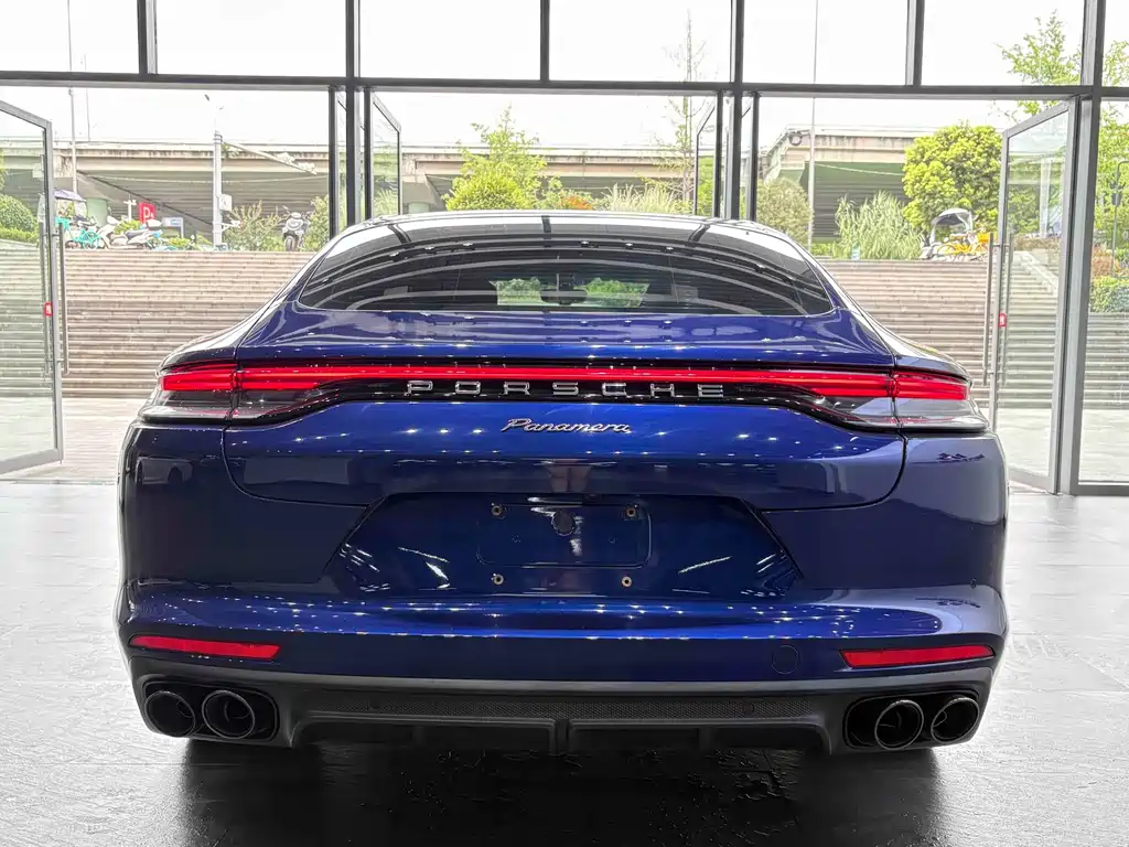Porsche Panamera — миниатюра 6
