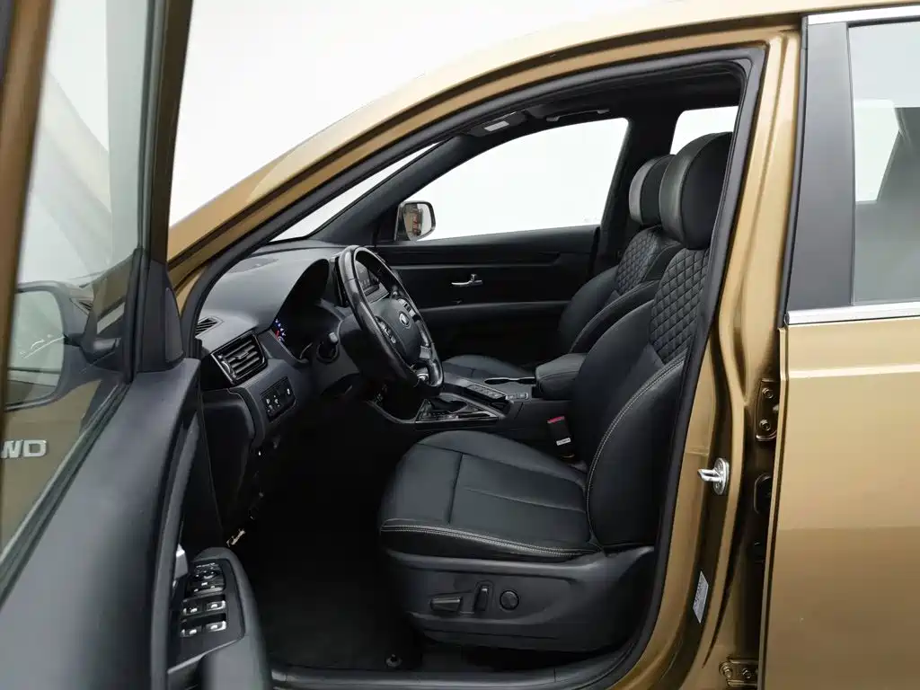 Kia KX7 — миниатюра 10