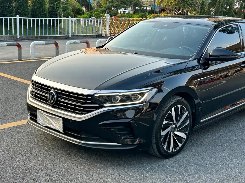 Volkswagen Passat — миниатюра 4