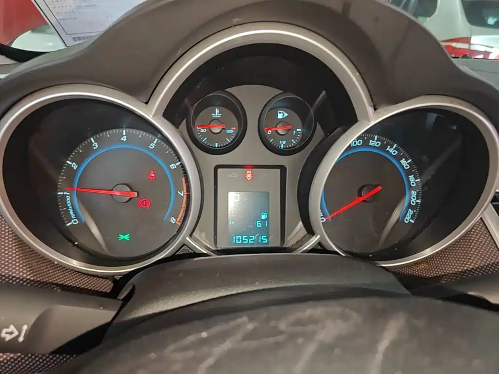 Chevrolet Cruze — миниатюра 12