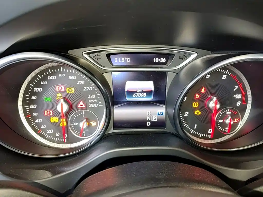 Mercedes-Benz GLA — миниатюра 12