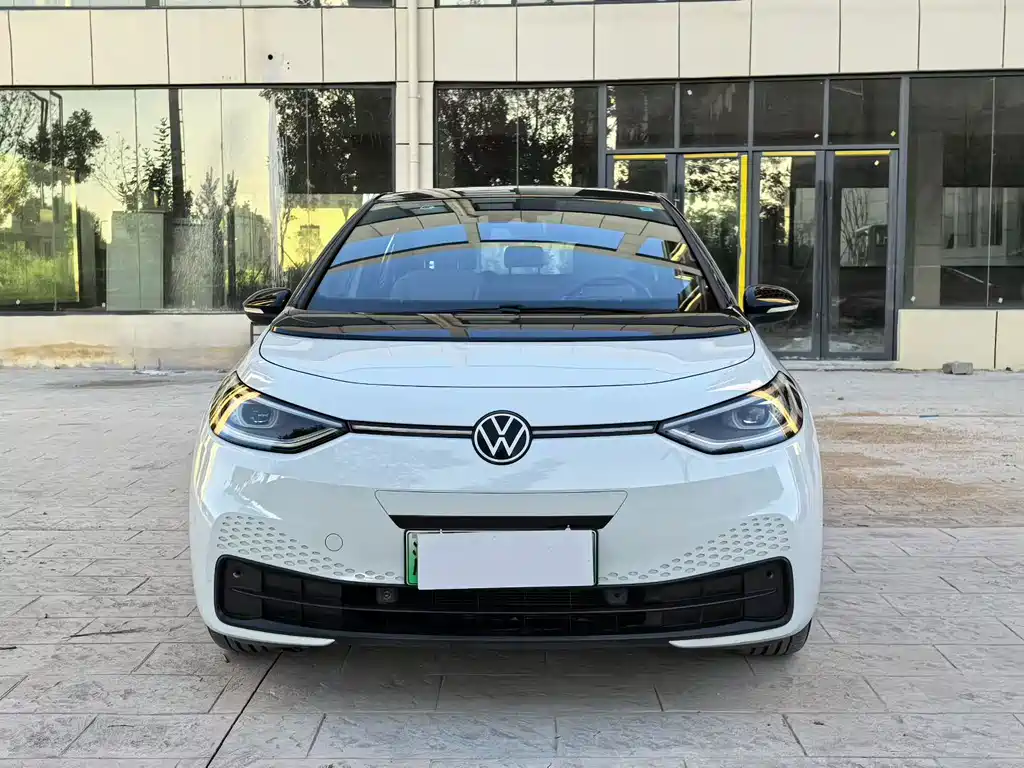 Volkswagen ID.3 — миниатюра 2