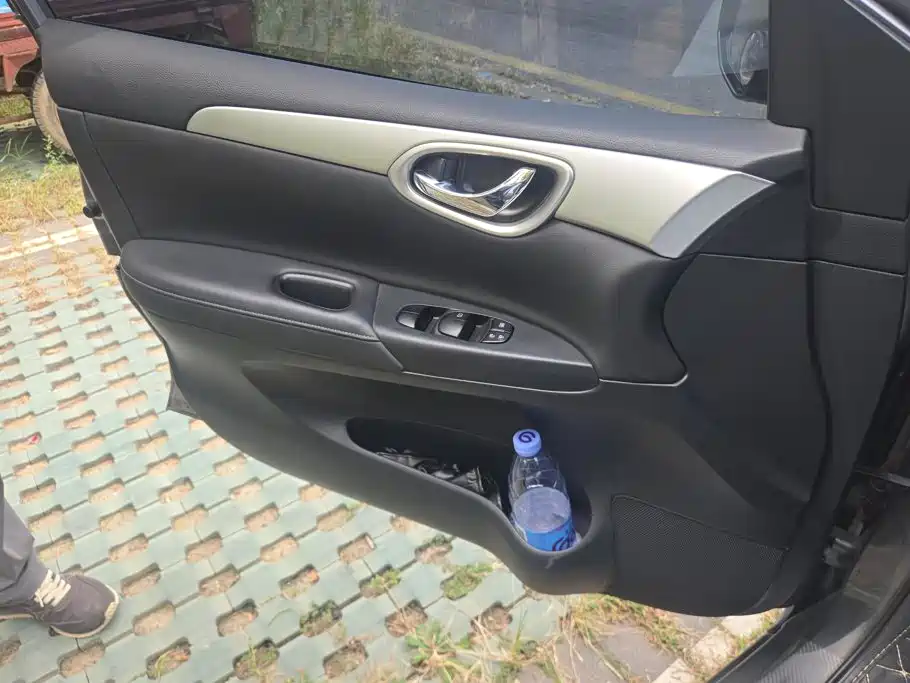 Nissan Sylphy — миниатюра 7
