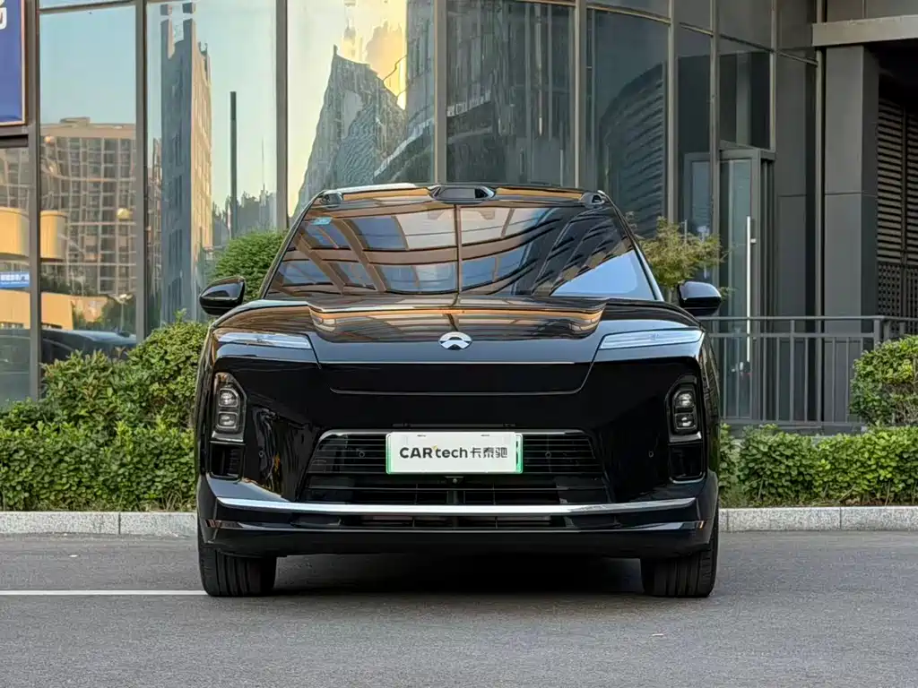 NIO ES8 — миниатюра 2