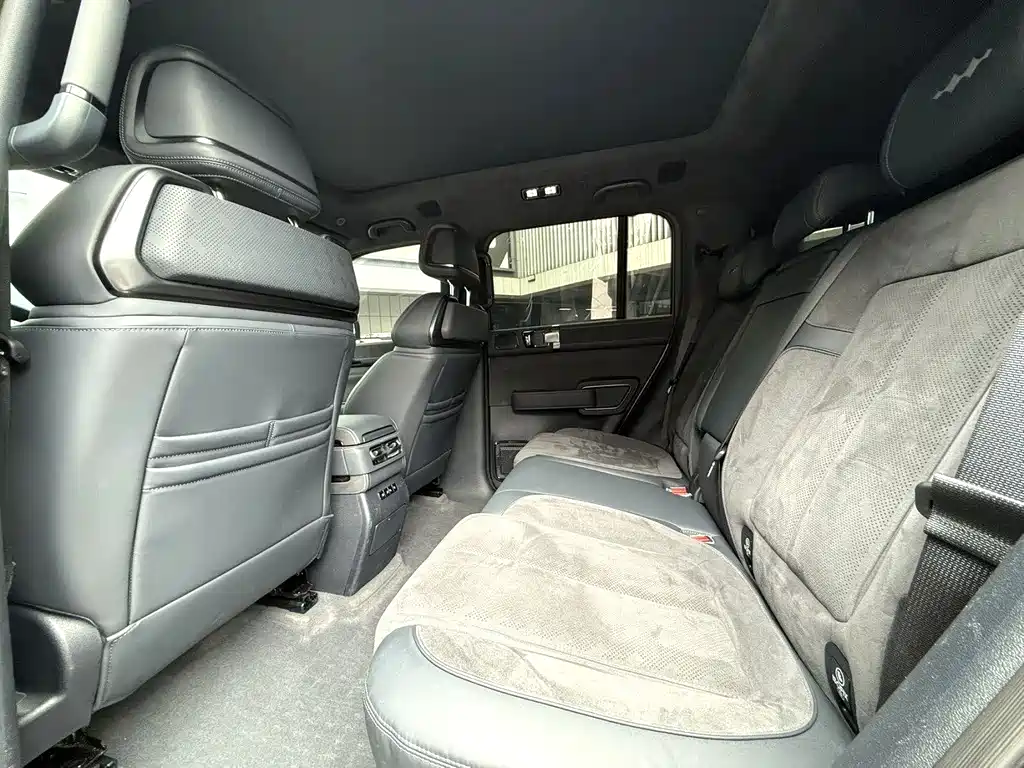 FANG CHENG BAO LEOPARD 5