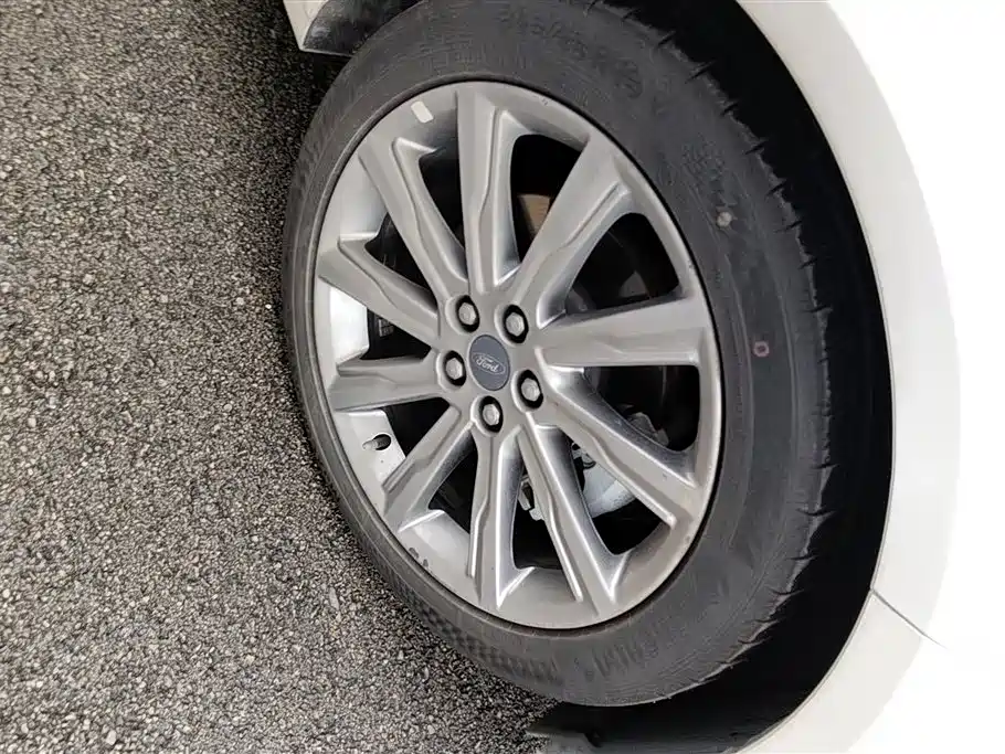 Ford Taurus 2019 EcoBoost 245 Premium