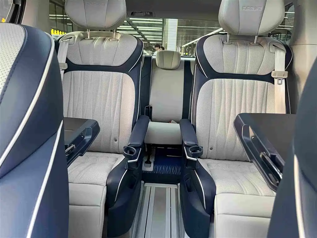 Roewe iMAX8 — миниатюра 21