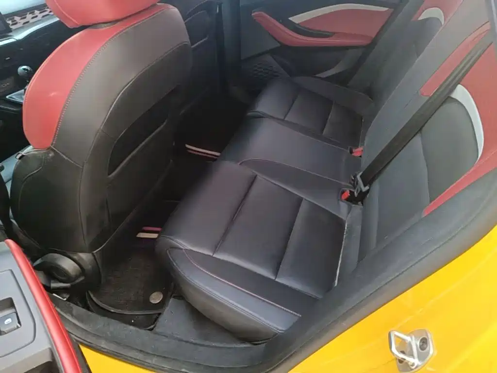 MG MG5 — миниатюра 17