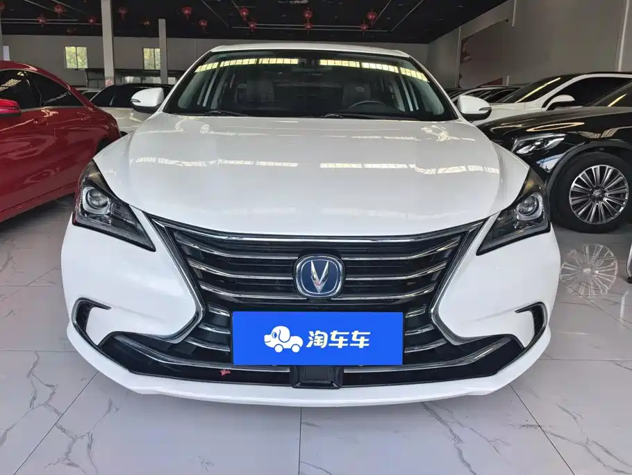 Changan Eado — миниатюра 2