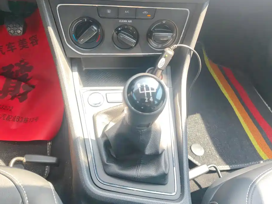 Volkswagen Lavida — миниатюра 16