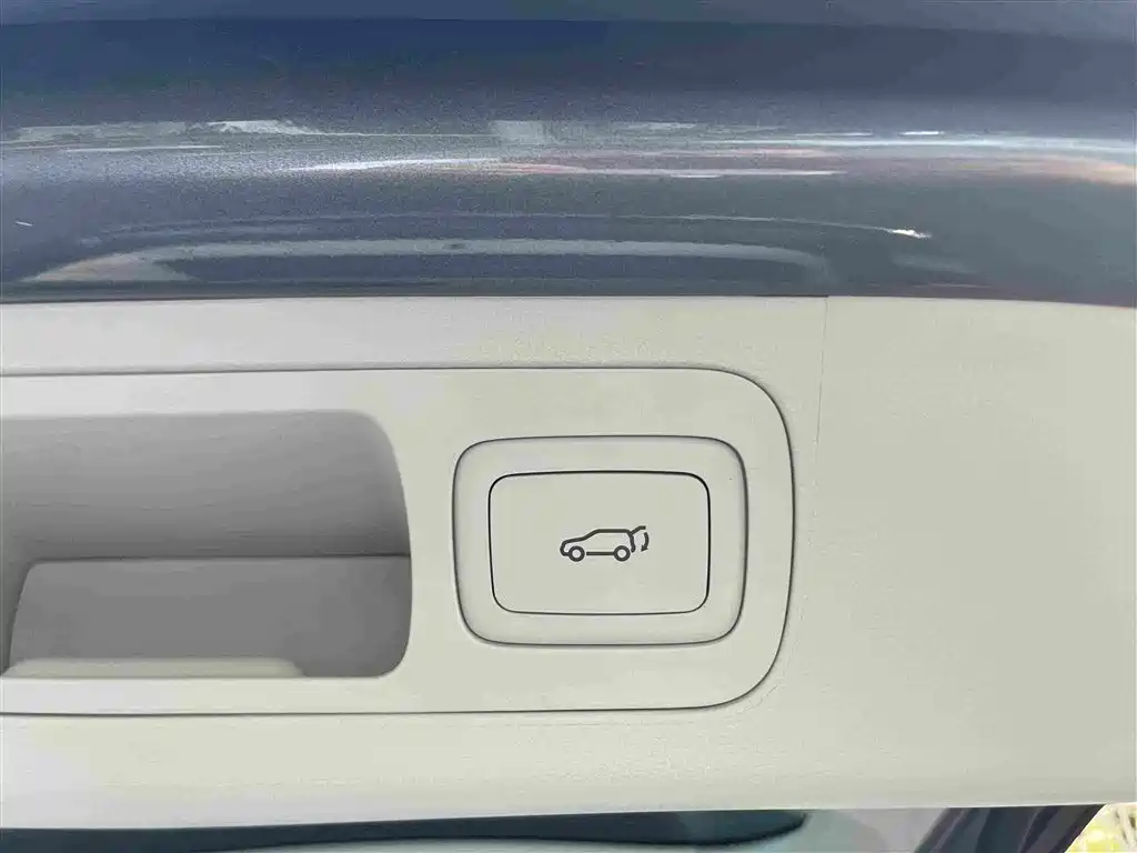 Roewe iMAX8 — миниатюра 23