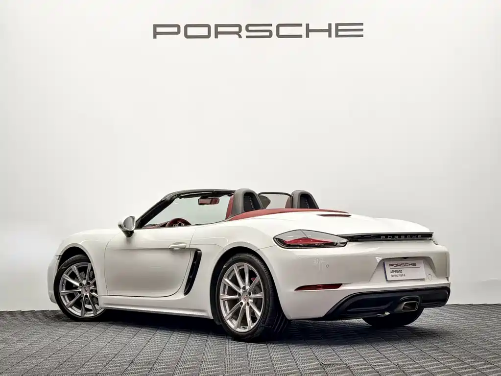 Porsche 718 2021 Boxster 2.0T