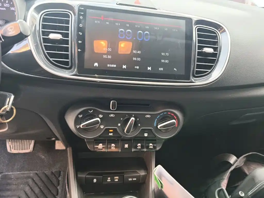 Kia Huanchi — миниатюра 13