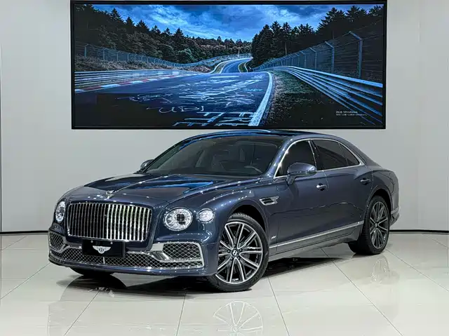 Bentley Flying Spur Hybrid