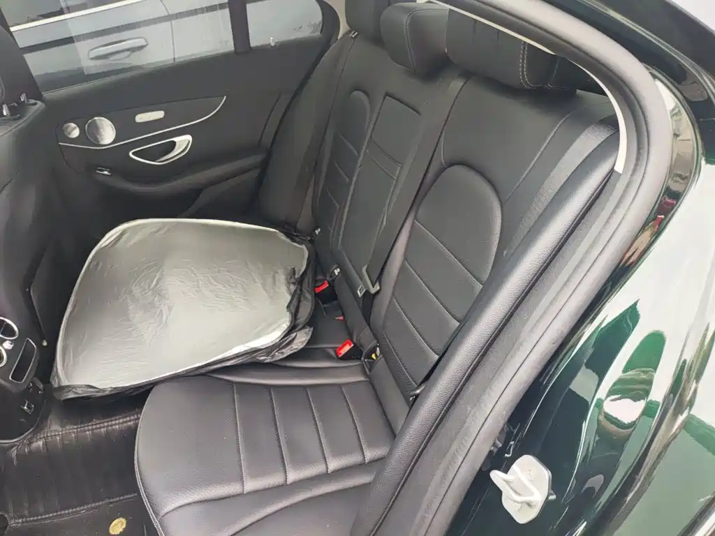 Mercedes-Benz C-Class — миниатюра 18