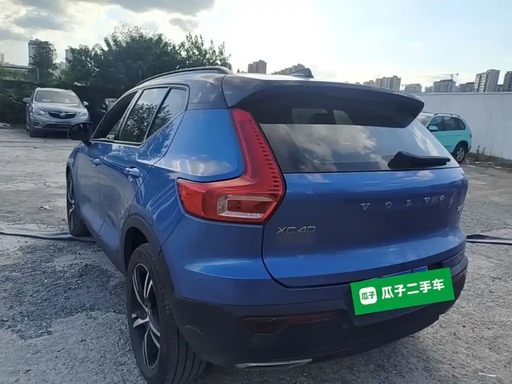 Volvo XC40 — миниатюра 5