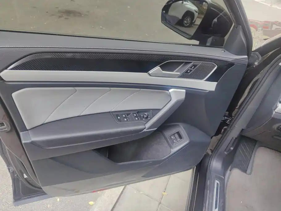Volkswagen Tayron GTE — миниатюра 7