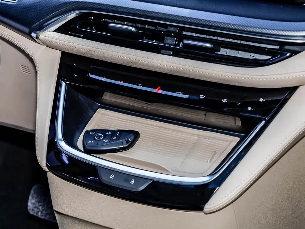 Buick GL8 Hybrid — миниатюра 24