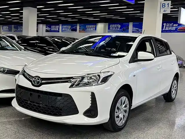 TOYOTA VIOS FS
