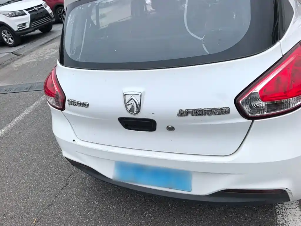 Baojun 310 2016 1.2L MT
