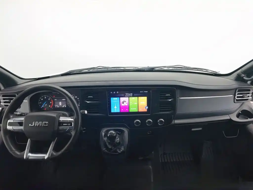 JMC JMC Fushun — миниатюра 5