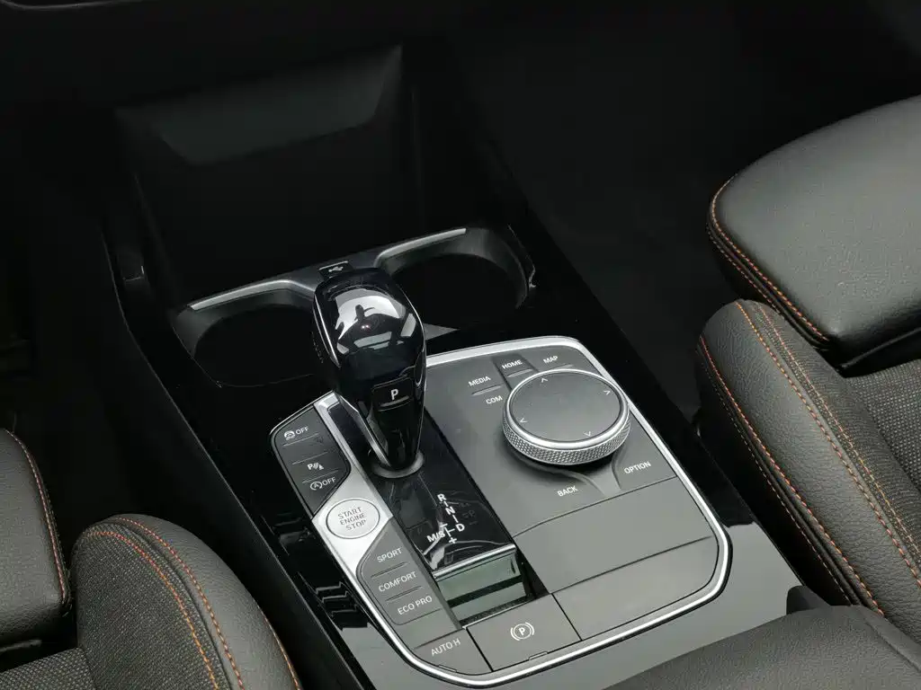 BMW 2 Series (Import) — миниатюра 13