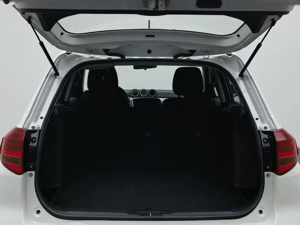 Suzuki Vitara — миниатюра 16