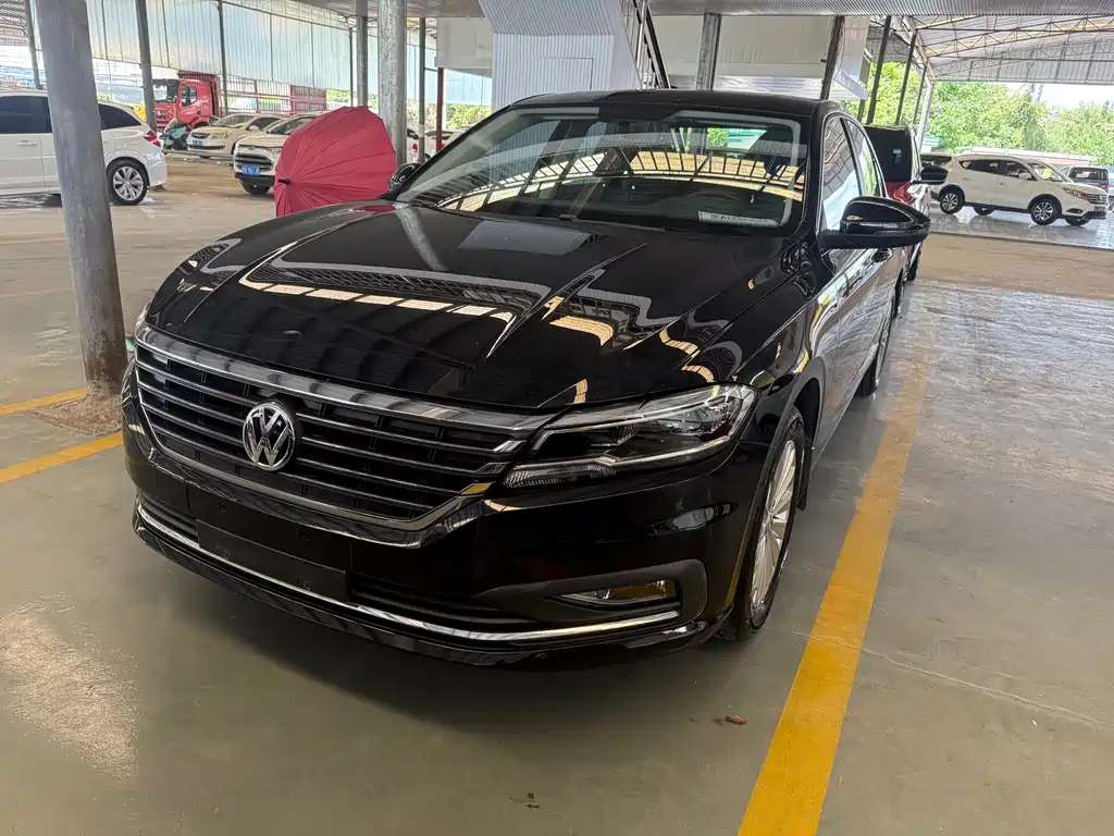 Купить Volkswagen Lavida