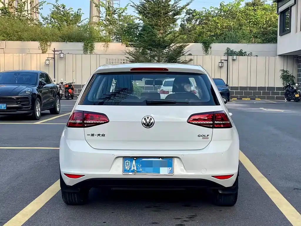 Volkswagen Golf — миниатюра 7