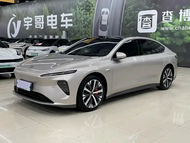 NIO NIO ET7 2024