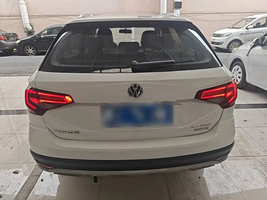 Volkswagen C-Trek 2018 230TSI DSG Comfort