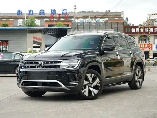 VOLKSWAGEN TOURANG 2024