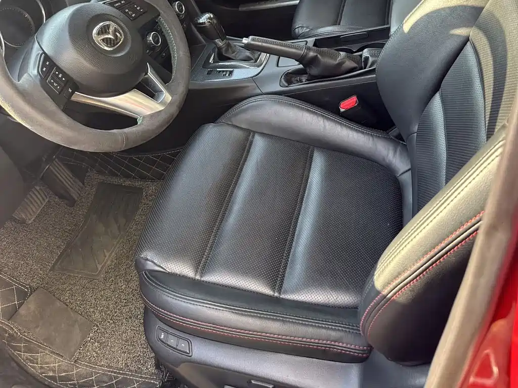 Mazda Atenza 2.5L Blue Sky Distinguished Edition, фото 9